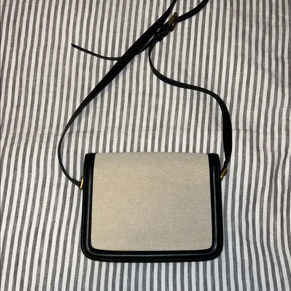 DHG ysl crossbody purse - Picture 6 of 11